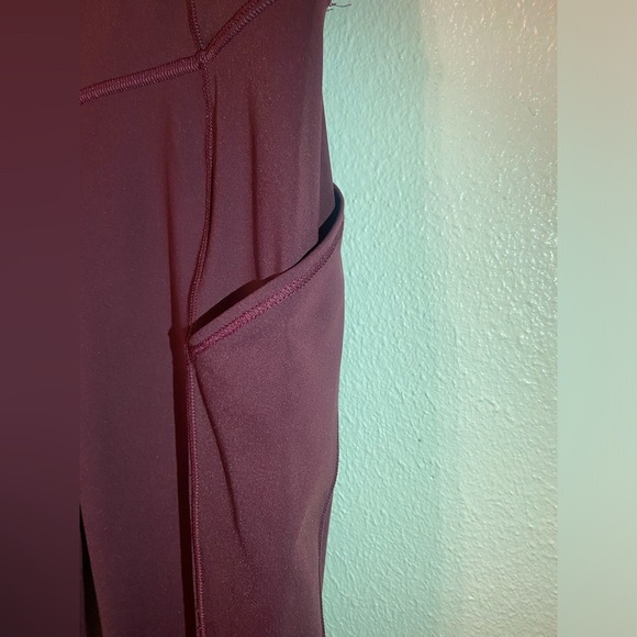 Lululemon legging - Picture 2 of 5